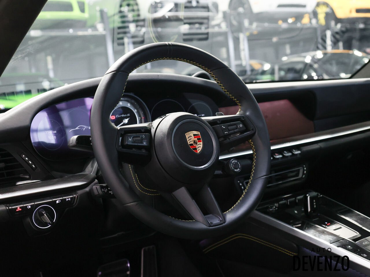 2024 Porsche 911 Silver Saint-Eustache - photo #15