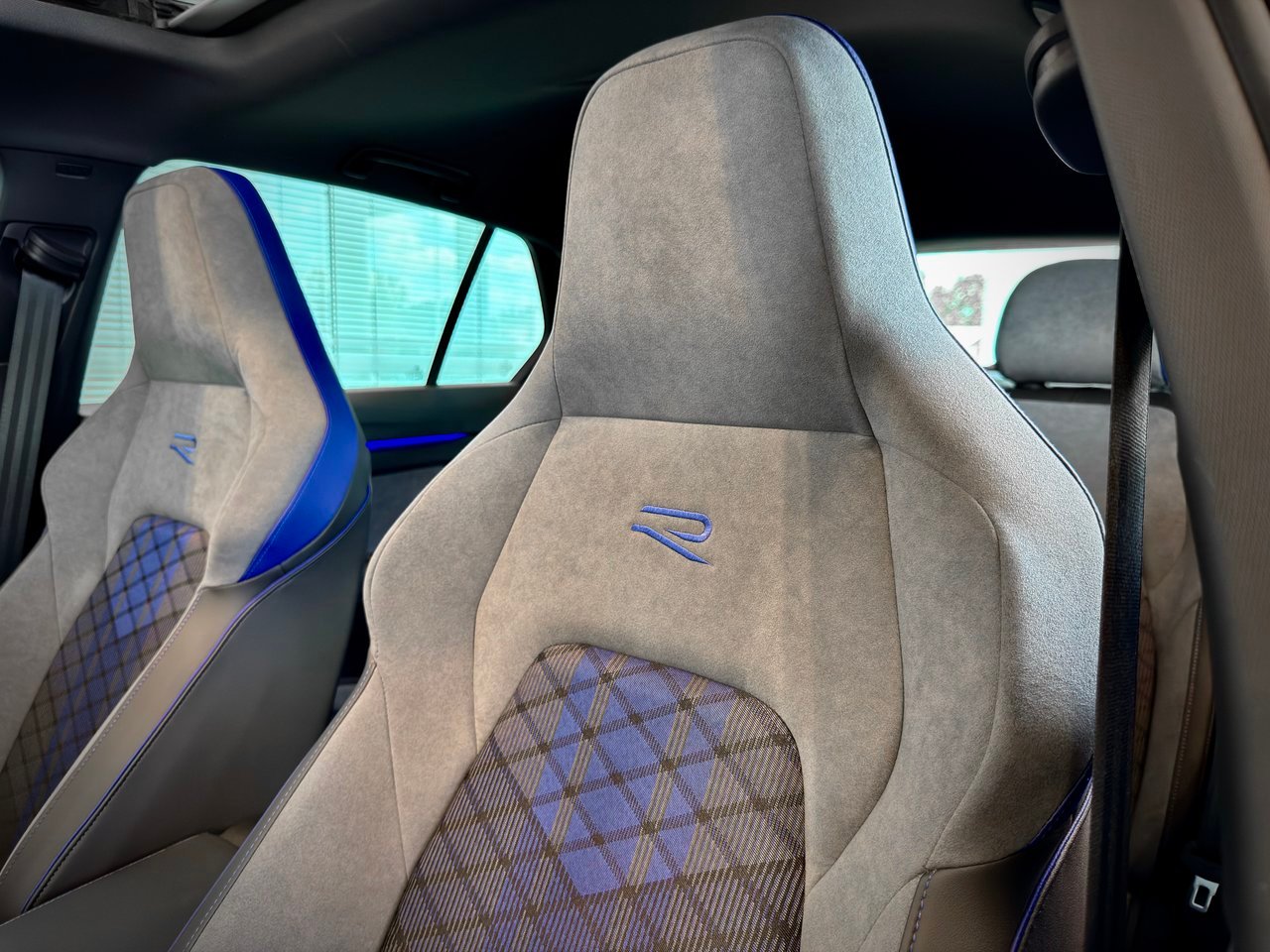 2026 Volkswagen Golf R Notre-Dame-des-Prairies - photo #18
