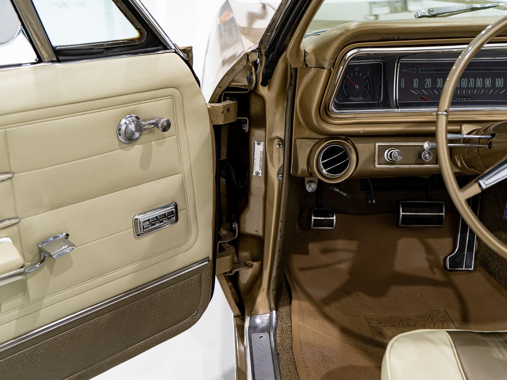Chevrolet Impala 427 Convertible fully loaded with A/C **PRIX EN USD** 1966 Montréal - photo #83