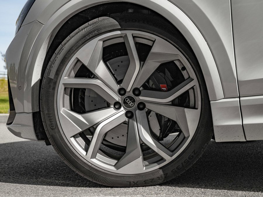 2021 Audi RS Q8 White