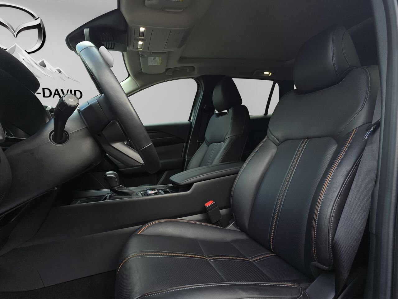 2025 Mazda CX-50 hybride GS-L e-AWD, toit panoramique, sièges avant chauffants, volant chauffant, Apple CarPlay/Android Grey Val-David - photo #11