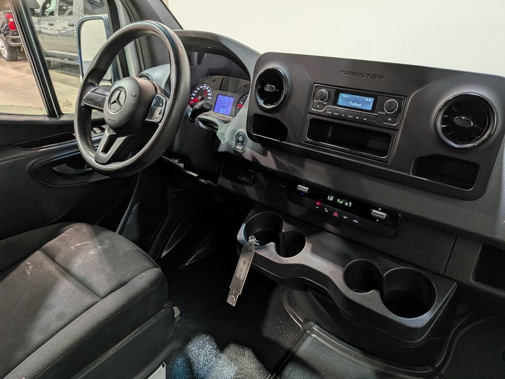 2020 Mercedes-Benz Sprinter Van 2500 High Roof V6 144" White Val-David - photo #18