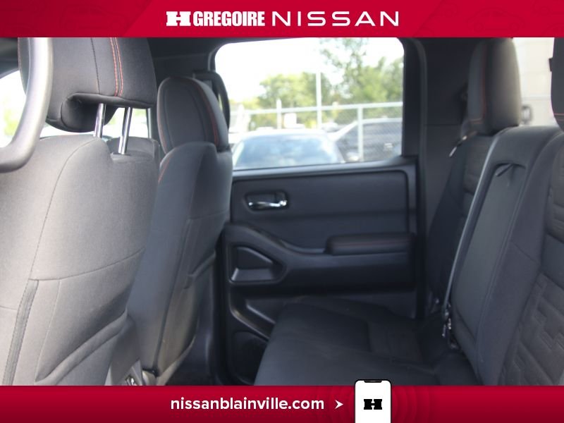 Nissan Frontier 2022 Brun Blainville - photo #22