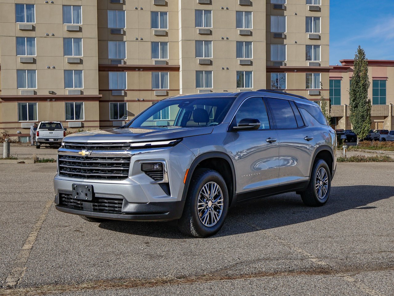 2026 Chevrolet Traverse AWD 4dr LT Grey Sherwood Park - photo #3