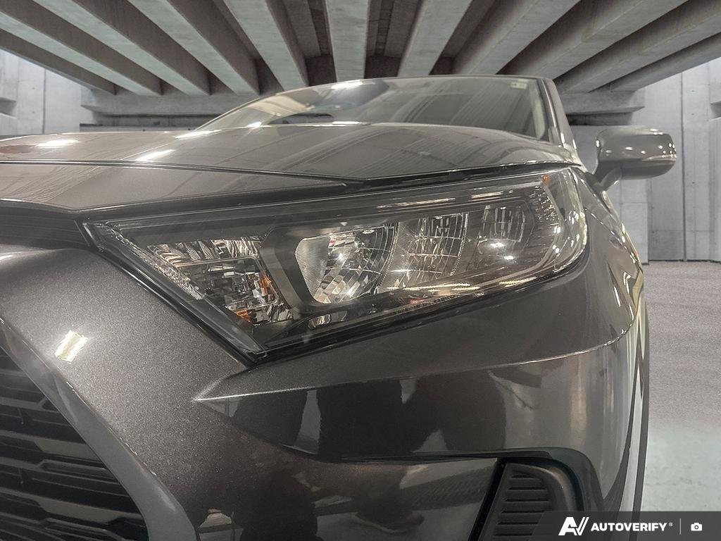 2022 Toyota RAV4 262040 | LE gray Edmonton - photo #7