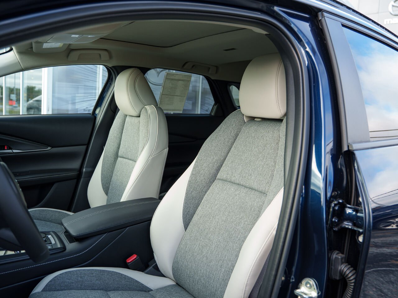 MAZDA CX-30 26133 | GS TI 2026 Bleu cristal foncé mica Val-d'Or - photo #8