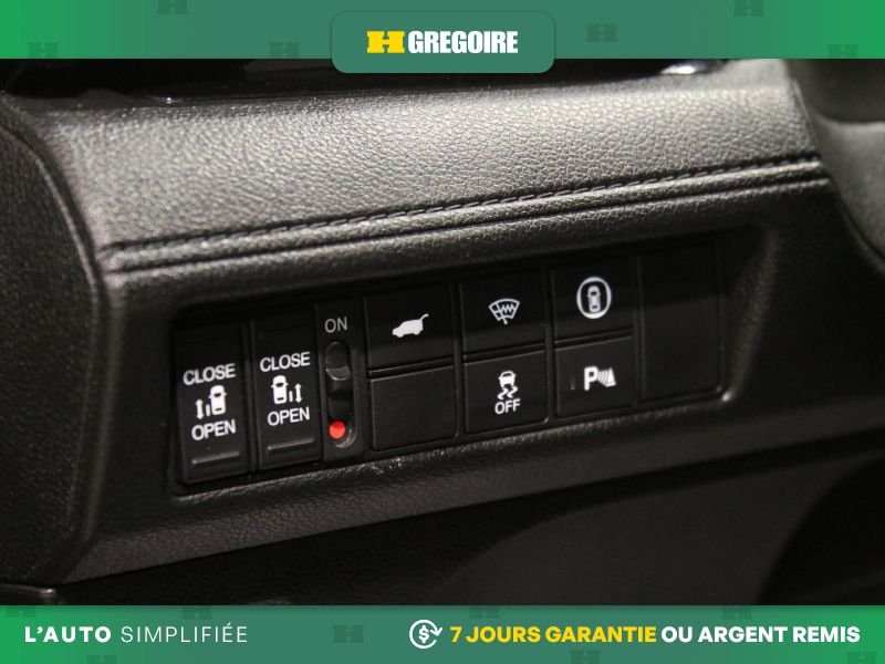 2022 Honda Odyssey Black Blainville - photo #16