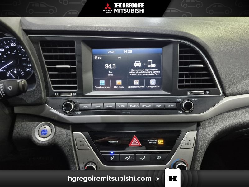 2018 Hyundai Elantra Black Blainville - photo #26