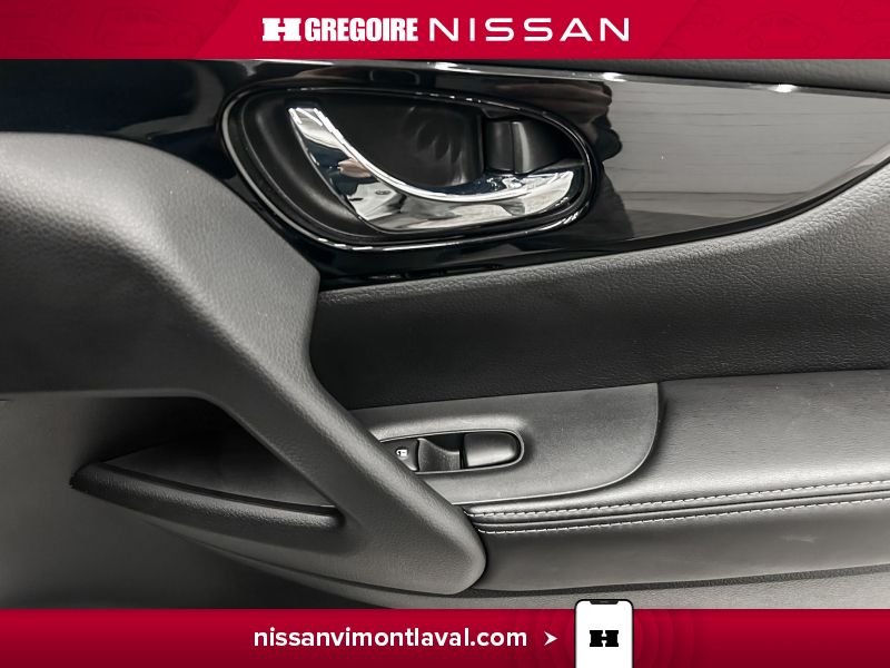 2022 Nissan Qashqai White Laval - photo #12