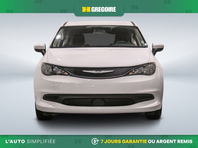 2023 Chrysler Grand Caravan White Saint-Eustache - photo #1