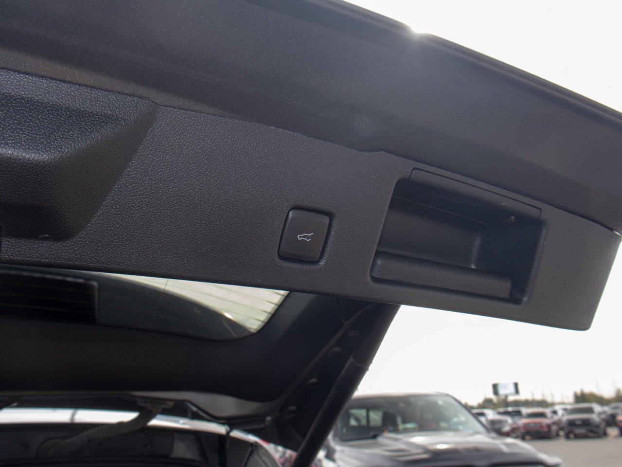 2024 Ford Escape Platinum AWD Grey Sherwood Park - photo #11