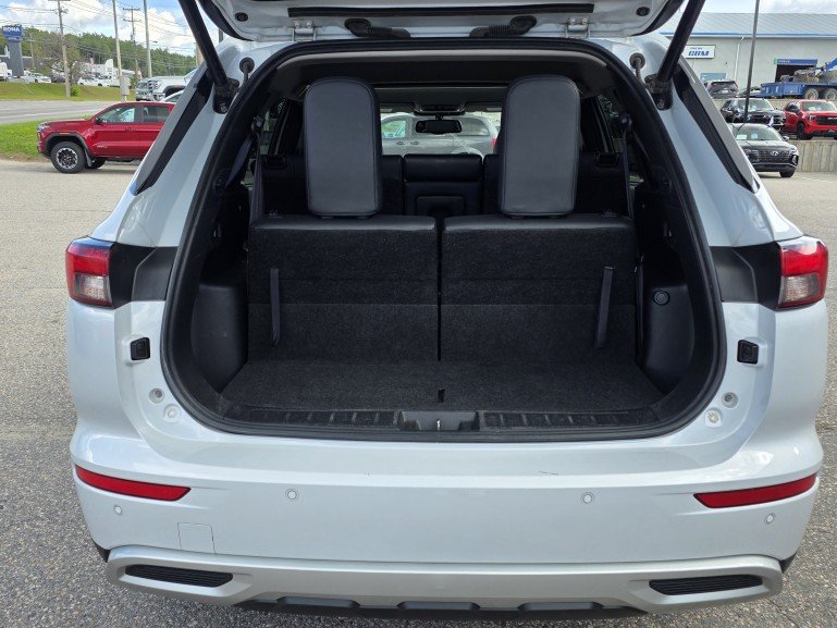 2022 Mitsubishi Outlander SE S-AWC White Mont-Laurier - photo #9