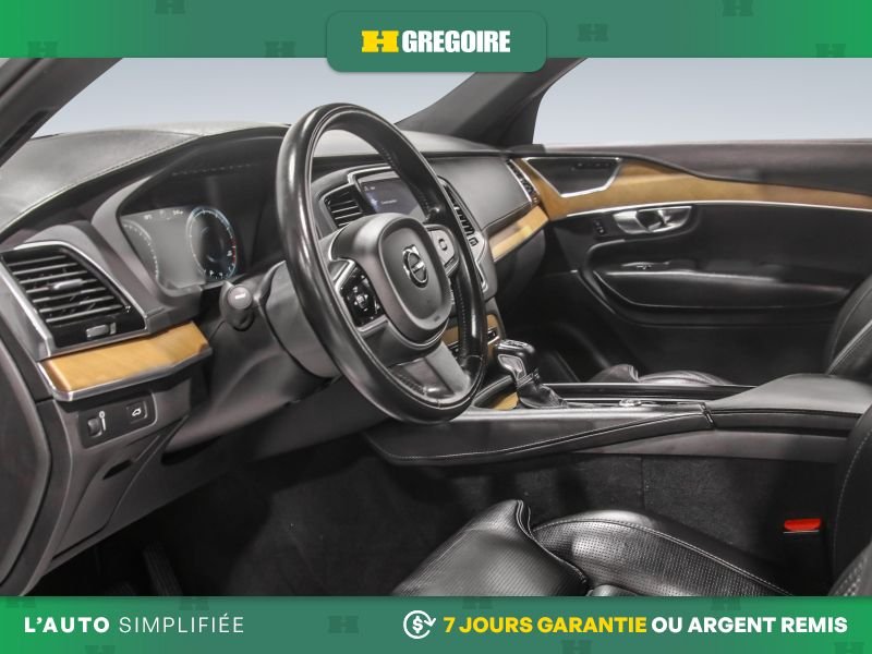 2019 Volvo XC90 White Laval - photo #11