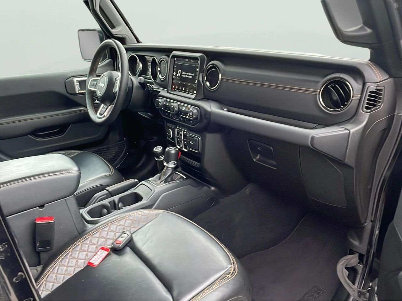 2023 Jeep Wrangler Black Gatineau - photo #14