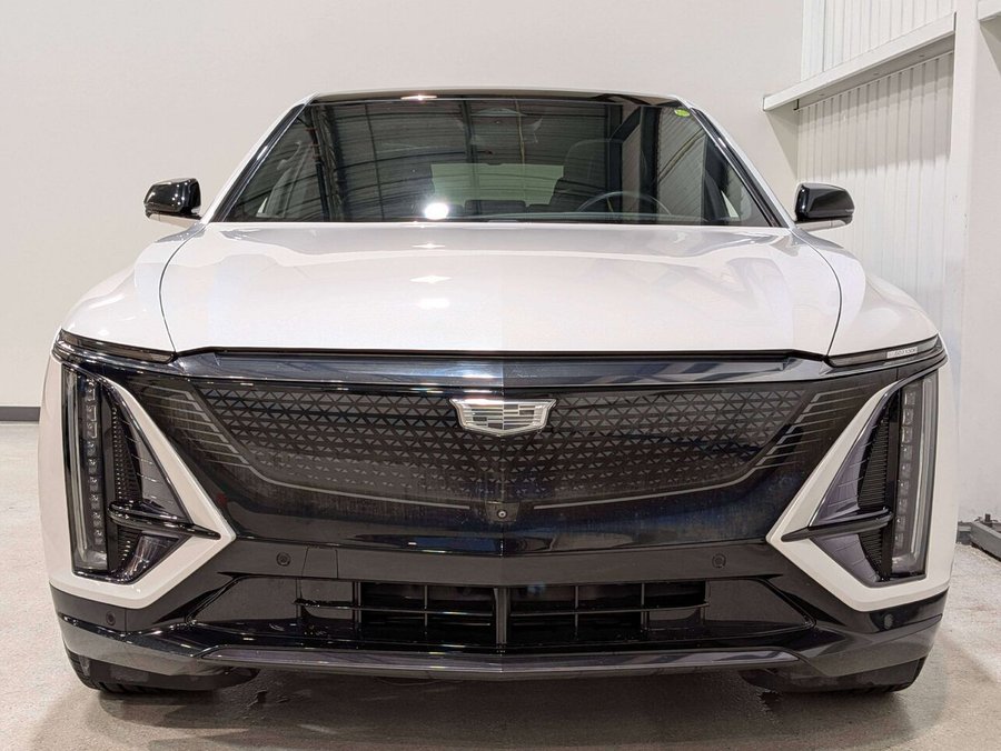 2024 Cadillac LYRIQ 4dr Sport w/1SJ White
