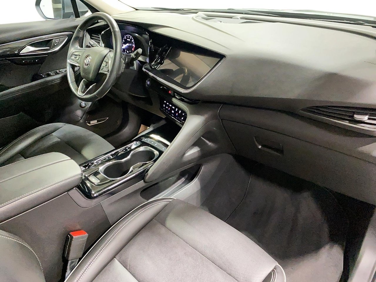 Buick Envision NIV LRBFZPR45ND066928 2022 Argent Chicoutimi - photo #32