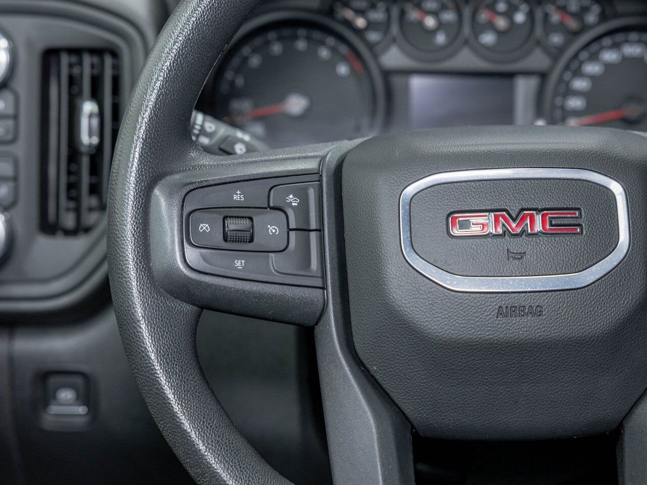 GMC Sierra 1500 PRO CREW 4X4 *EDITION GRAPHITE* CARPLAY BEDLINER 2024 Rouge Saint-Jérôme - photo #14