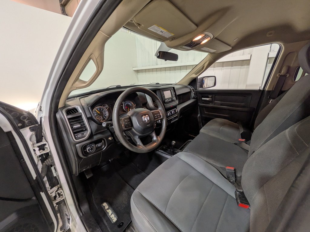 2019 Ram 2500 Tradesman 4x4 Crew Cab 8' Box White Val-David - photo #7