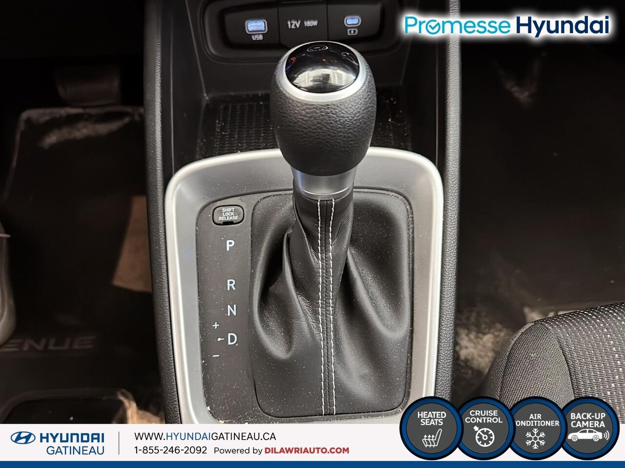 2023 Hyundai Venue Black Gatineau - photo #14