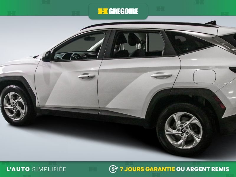 2022 Hyundai Tucson White Laval - photo #5