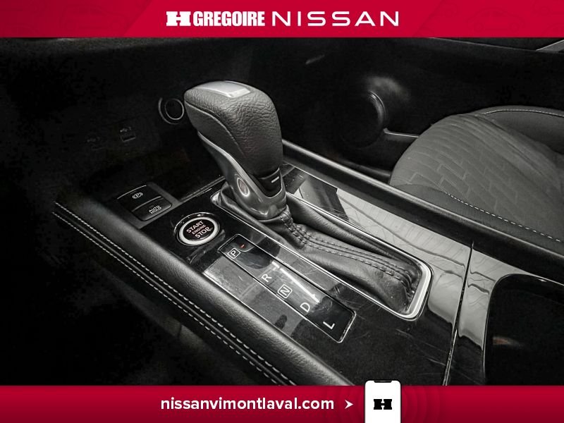 2025 Nissan Kicks White Saint-Eustache - photo #23