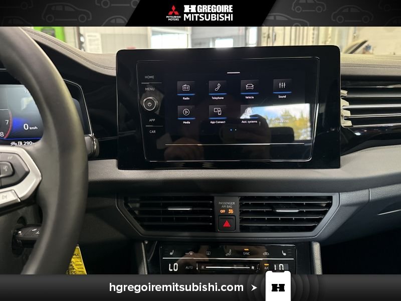 Volkswagen Jetta 2026 Gris Blainville - photo #38