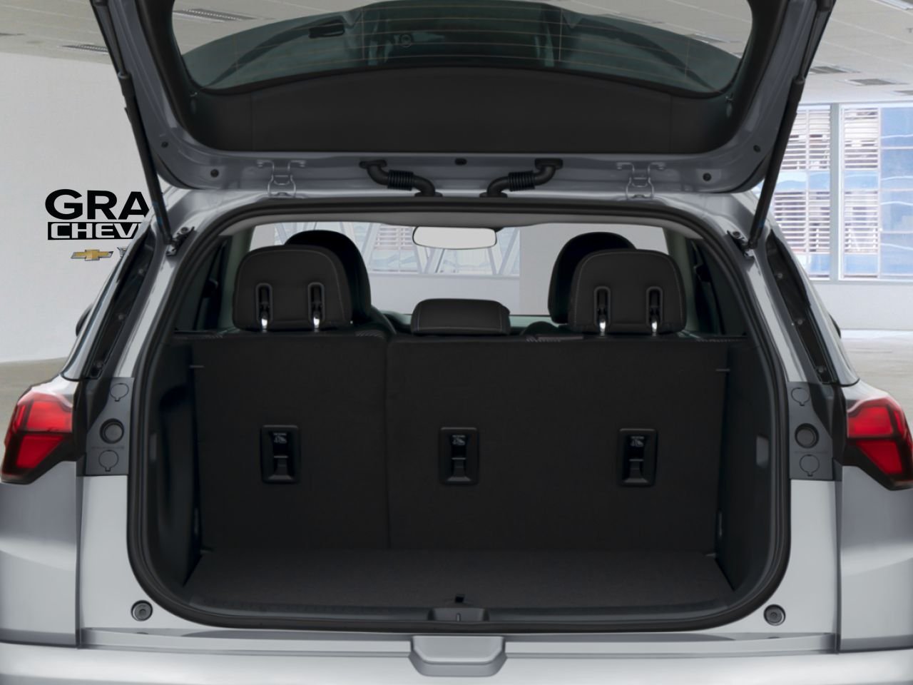 2027 CHEVROLET Bolt BOLT EV RS (2RS) | E27-0105 Sterling Grey Metallic Granby - photo #11