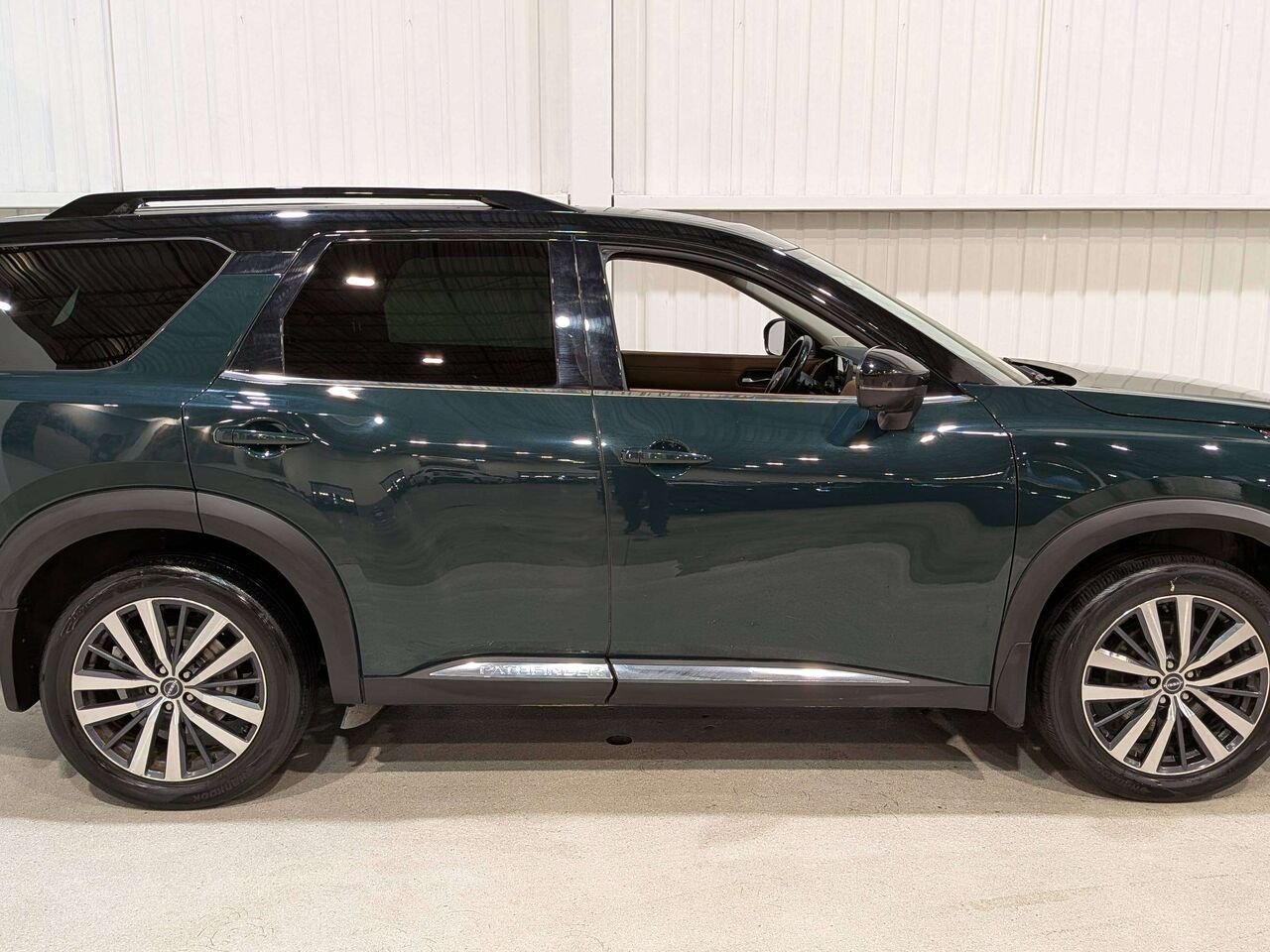 Nissan Pathfinder Platinum 4WD 2022 Vert Val-David - photo #6