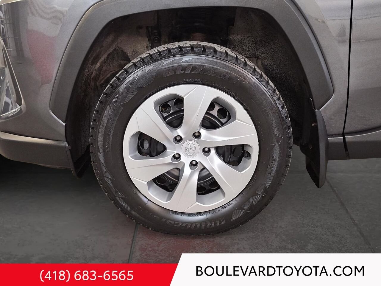 Toyota RAV4 100600A-2 | LE, AWD 2022 Gris Québec - photo #6