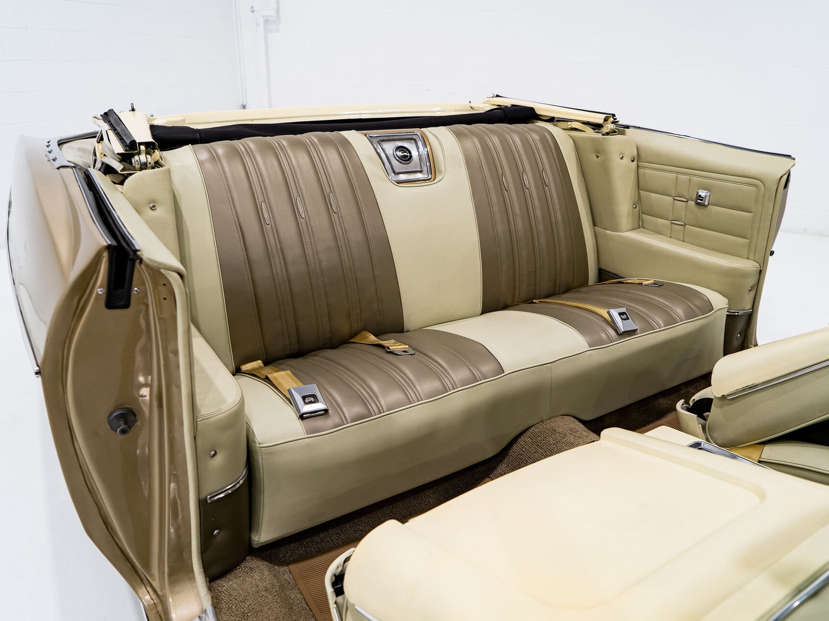 Chevrolet Impala 427 Convertible fully loaded with A/C **PRIX EN USD** 1966 Montréal - photo #72