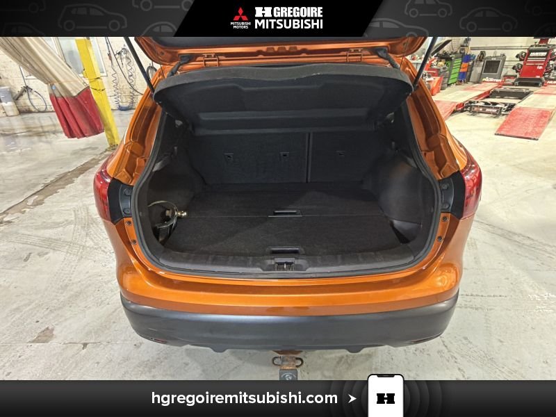 Nissan Qashqai 2017 Orange Saint-Eustache - photo #26