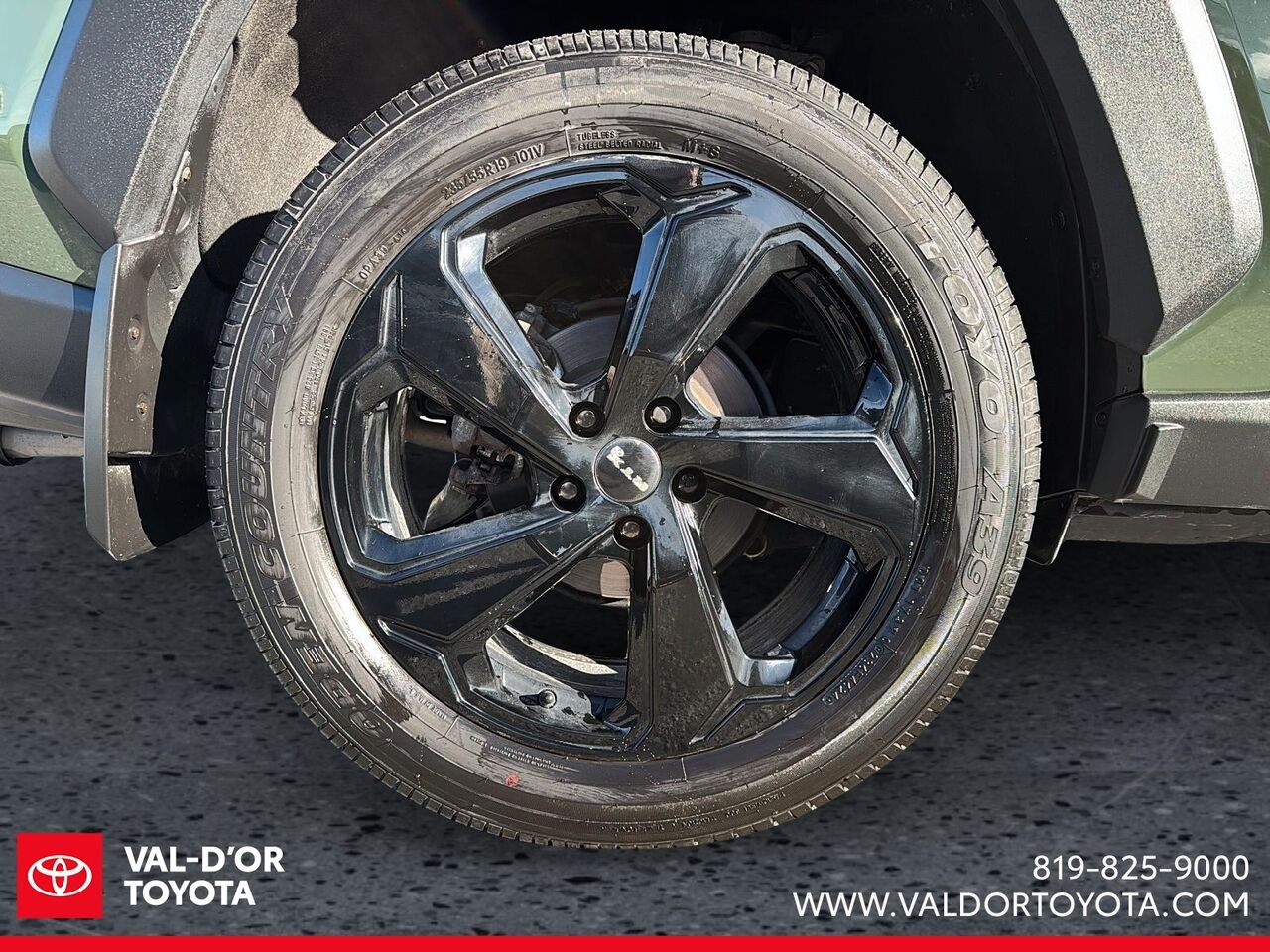 2025 Toyota RAV4 Trail TI Green Val-d'Or - photo #5