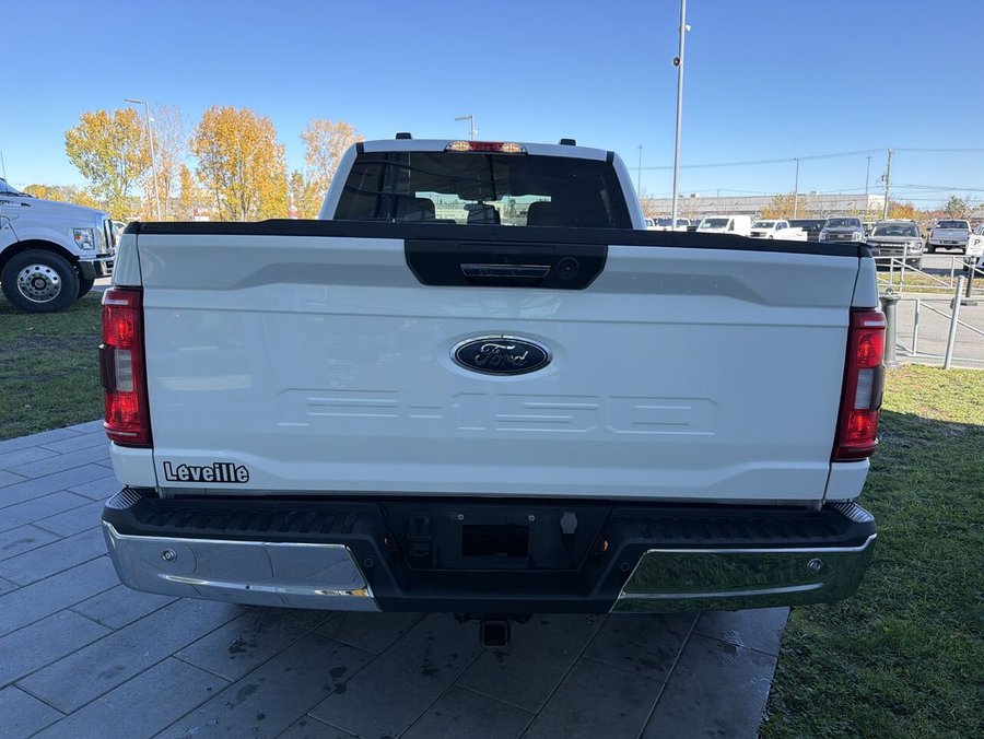 Ford F-150 XLT 5.0L ** XTR ** TOW PACK ** GROS MIRROIRS ** BAS KILO ** 6,5 pi 2023 Blanc