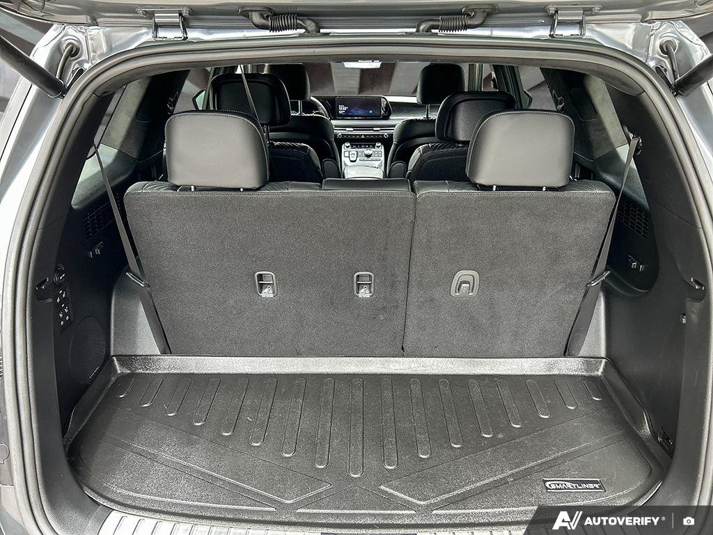 2023 Hyundai Palisade 2700008A | Ultimate Calligraphy, very low kms! Edmonton - photo #11