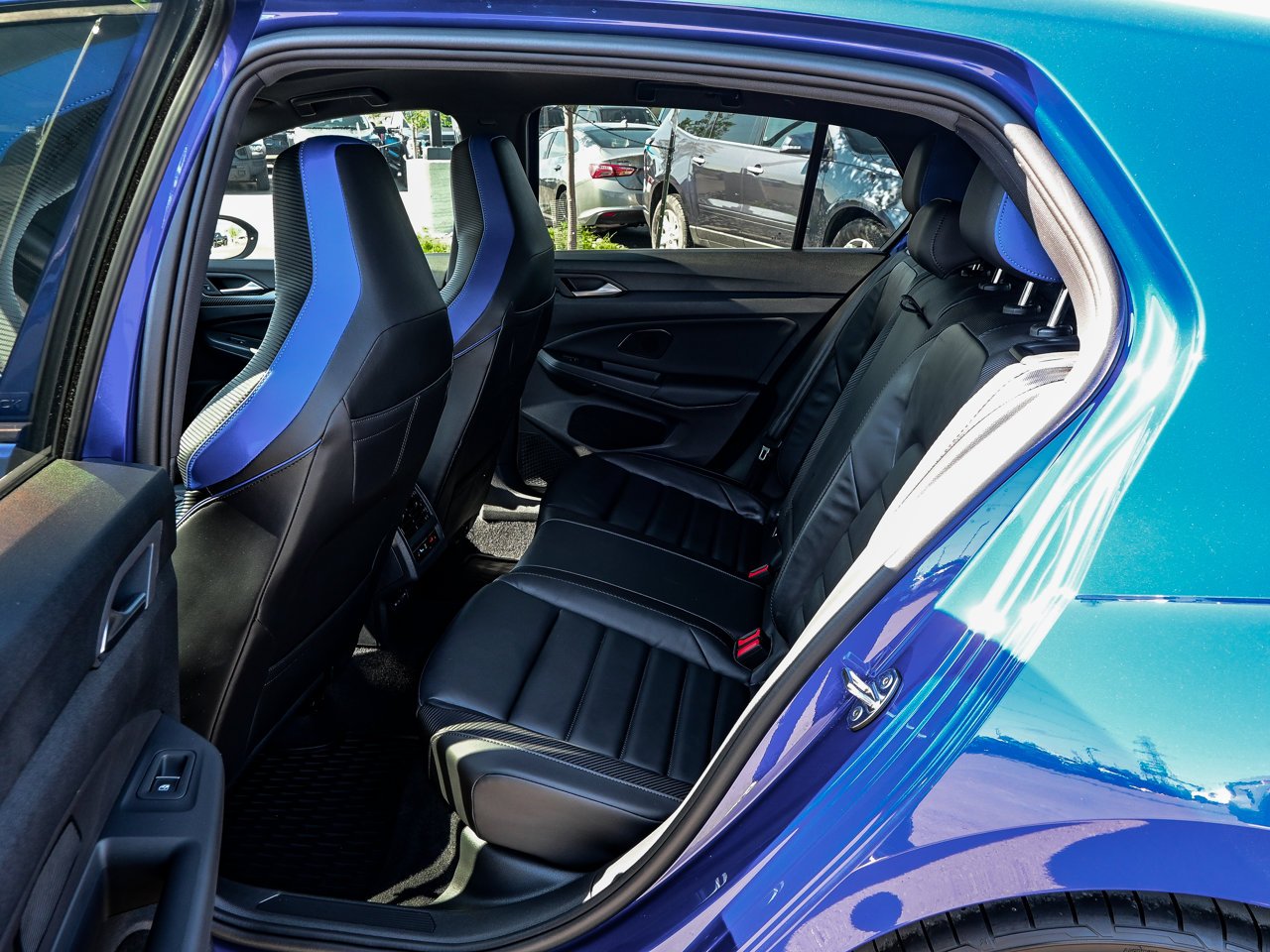 2026 Volkswagen Golf R Black Edition DSG Blue Sherwood Park - photo #35