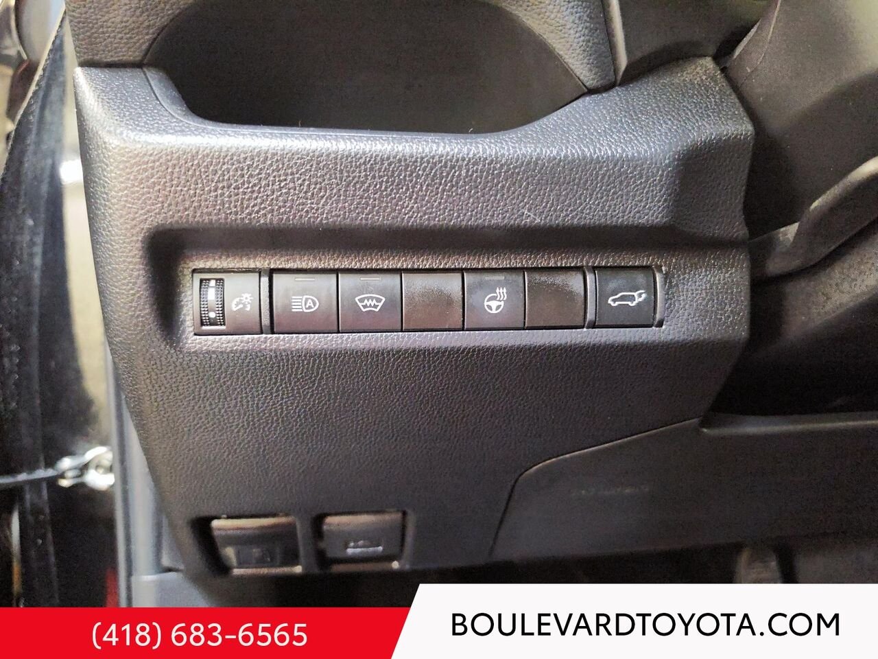 2024 Toyota RAV4 97734B-130 | TRAIL Midnight Black Metallic Québec - photo #12