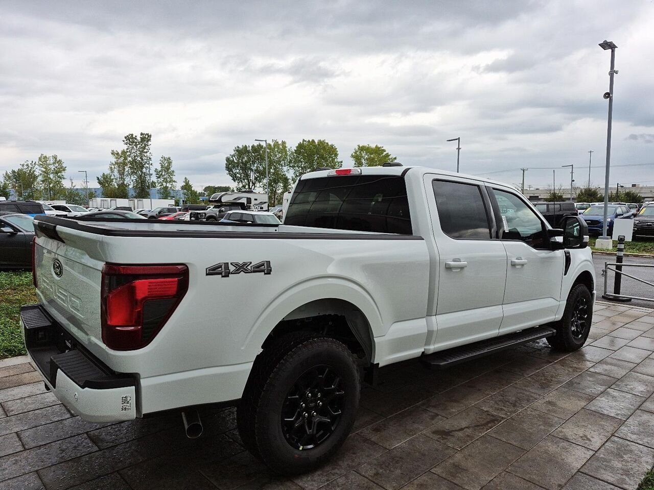 2026 Ford F-150 Oxford White Saint-Jérôme - photo #4