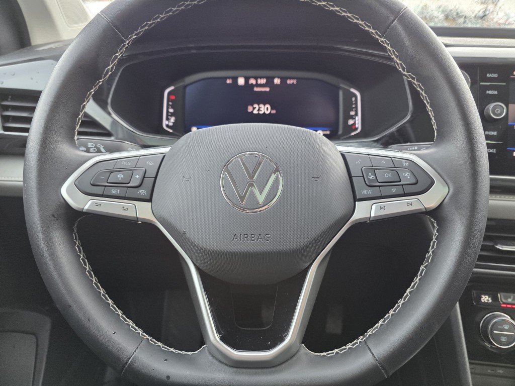 Volkswagen Taos Highline 4Motion 2024 Gris Mont-Laurier - photo #57