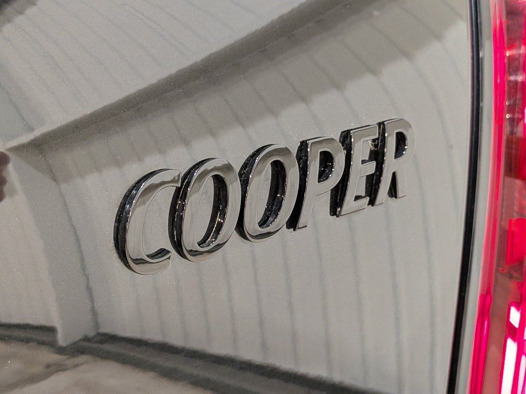 MINI Countryman Cooper ALL4 *Ltd Avail* 2023 Noir Val-David - photo #35