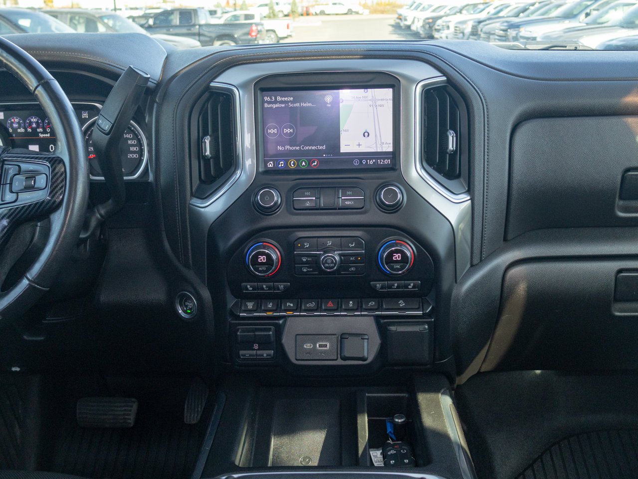 2020 Chevrolet Silverado 2500HD 4WD Crew Cab 159 LTZ White Sherwood Park - photo #32