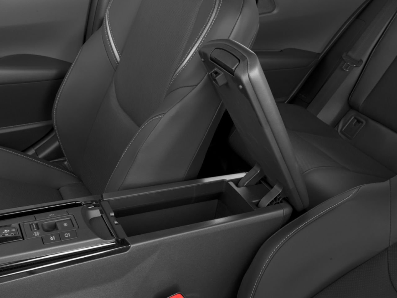 2027 TOYOTA Prius Ink Mississauga - photo #6