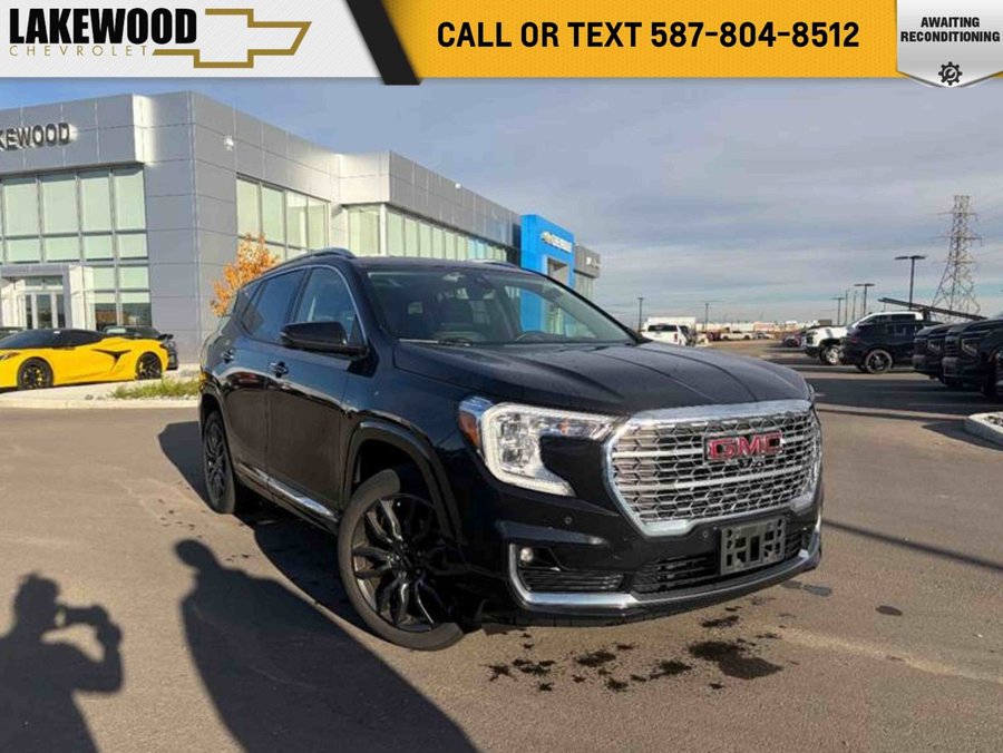 2022 GMC Terrain Denali AWD 1.5T | Power Sunroof Black