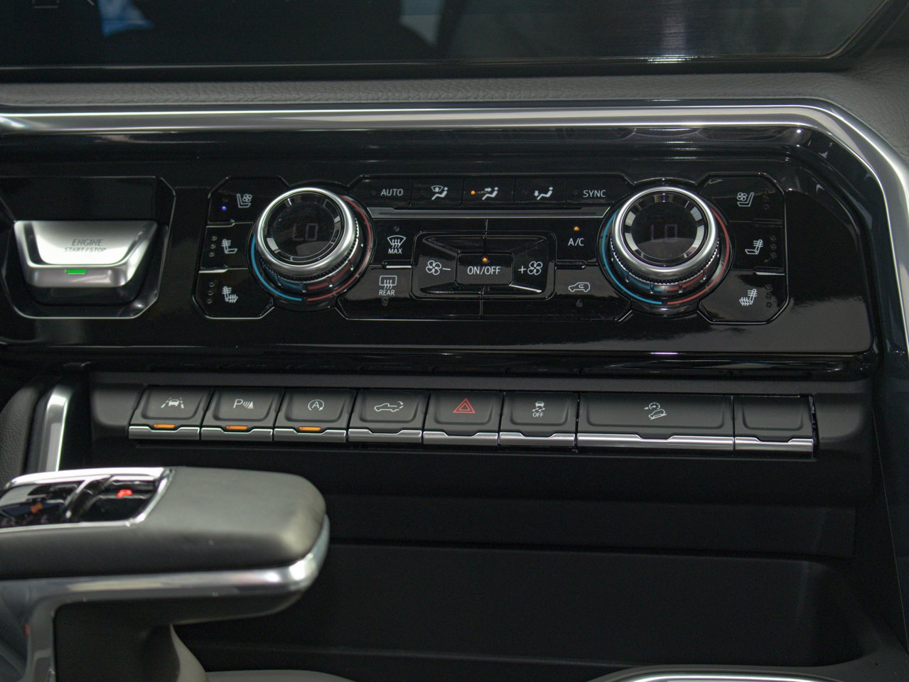 2025 GMC Sierra 1500 4WD Crew Cab 147 Denali Black Sherwood Park - photo #32