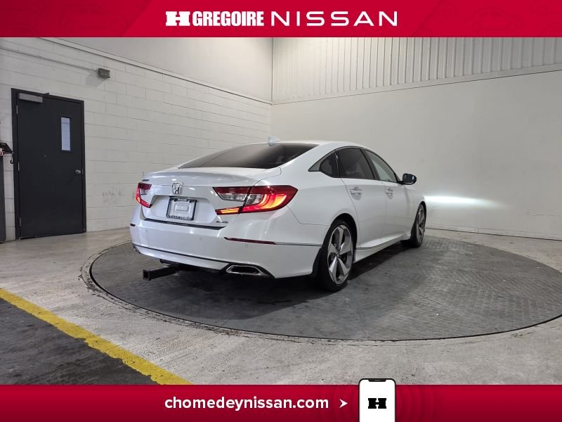 2018 Honda Accord White Blainville - photo #8