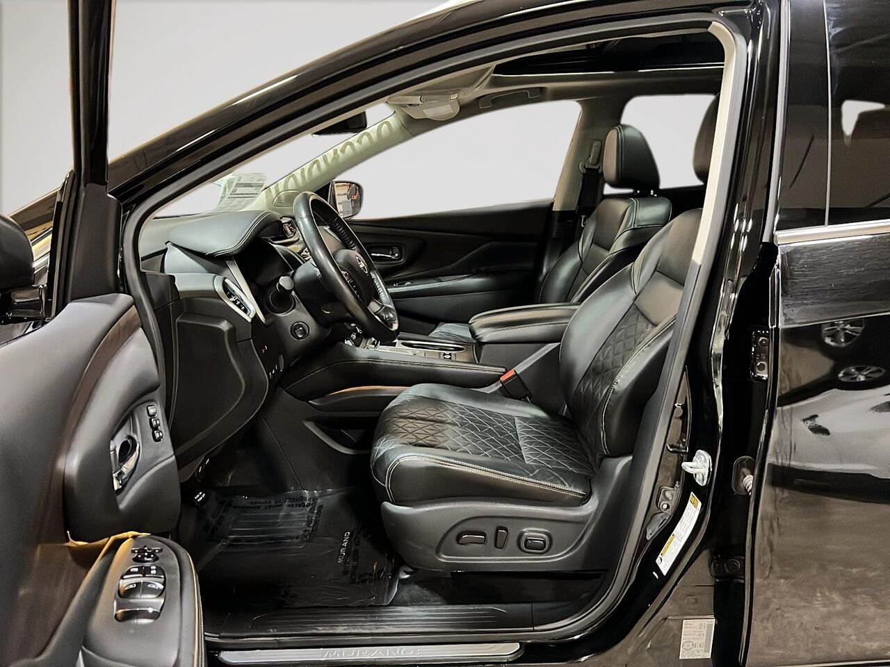 Nissan Murano platine 2023 Noir Québec - photo #8
