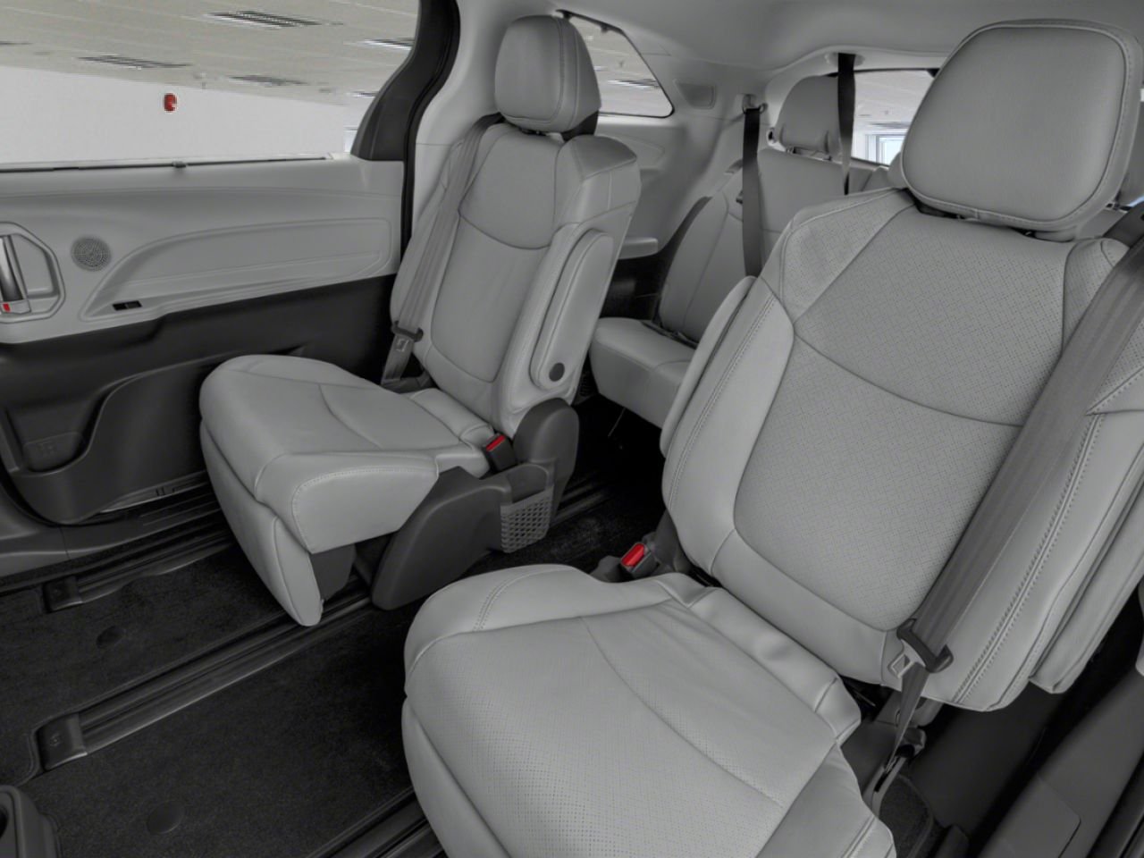 2026 Toyota Sienna 2602591 | Limited | JRKE4C White Edmonton - photo #7