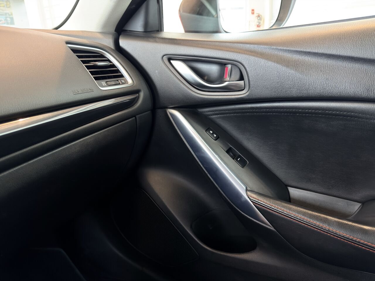2015 Mazda Mazda6 Red Notre-Dame-des-Prairies - photo #29