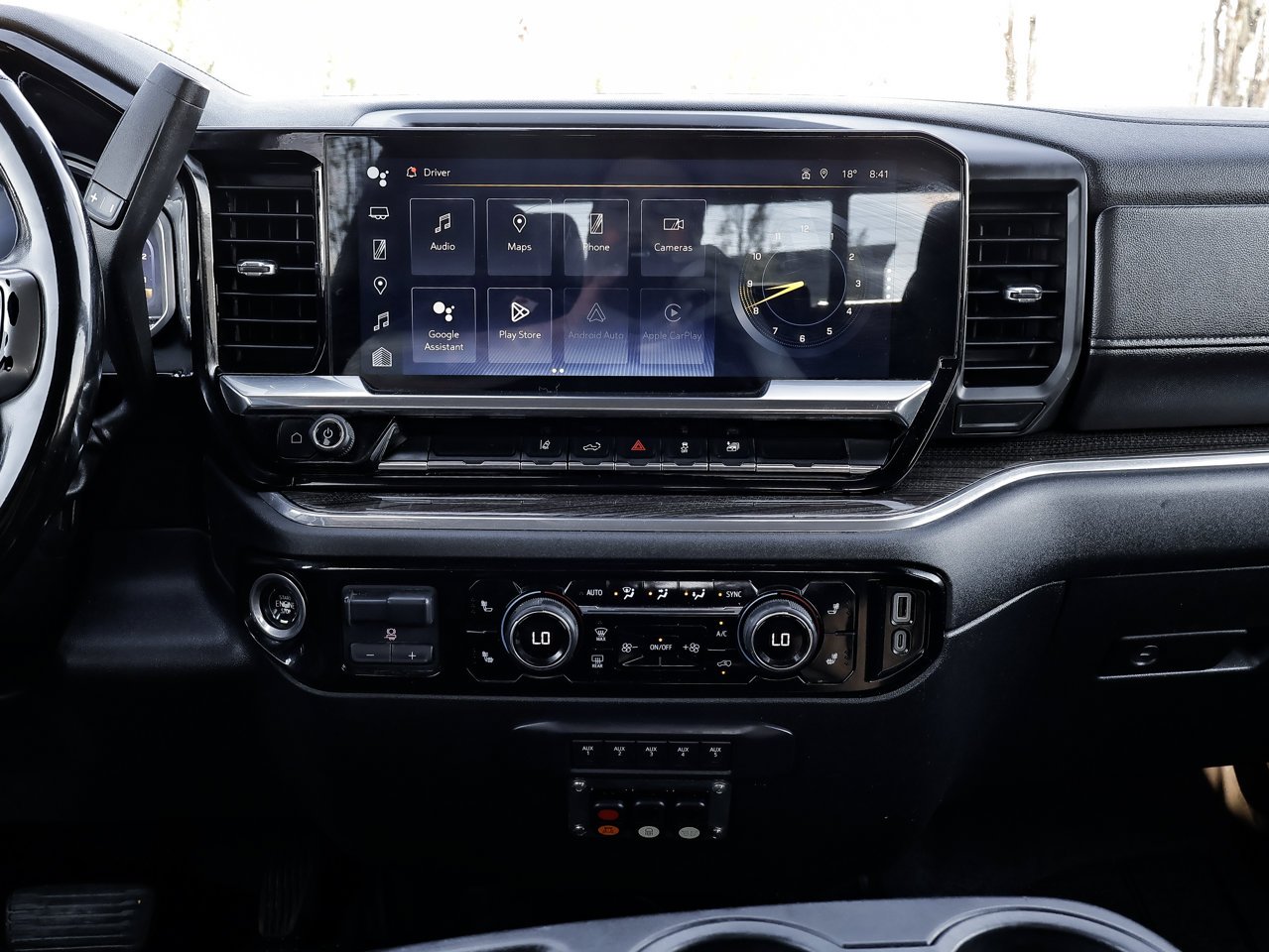 2024 Chevrolet Silverado 3500HD 4WD Crew Cab 159 LT White Sherwood Park - photo #21