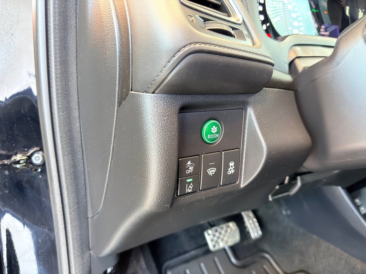 2021 Honda HR-V Black Notre-Dame-des-Prairies - photo #17