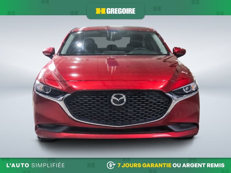 2022 Mazda 3 Red Laval - photo #1